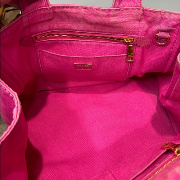 PINK PRADA CANAPA - Picture 7 of 16